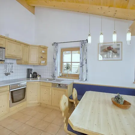 Σπίτι διακοπών Quiet Alpine Cottage For 9 With Suana *