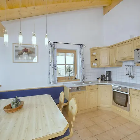 In Austria Near Bus And Sauna 木屋 *