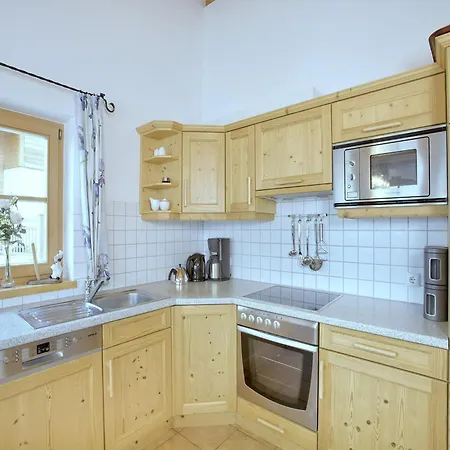 Σπίτι διακοπών Quiet Alpine Cottage For 9 With Suana Wald im Pinzgau