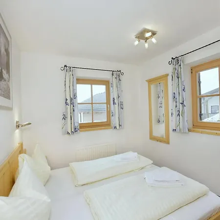 Σπίτι διακοπών Quiet Alpine Cottage For 9 With Suana